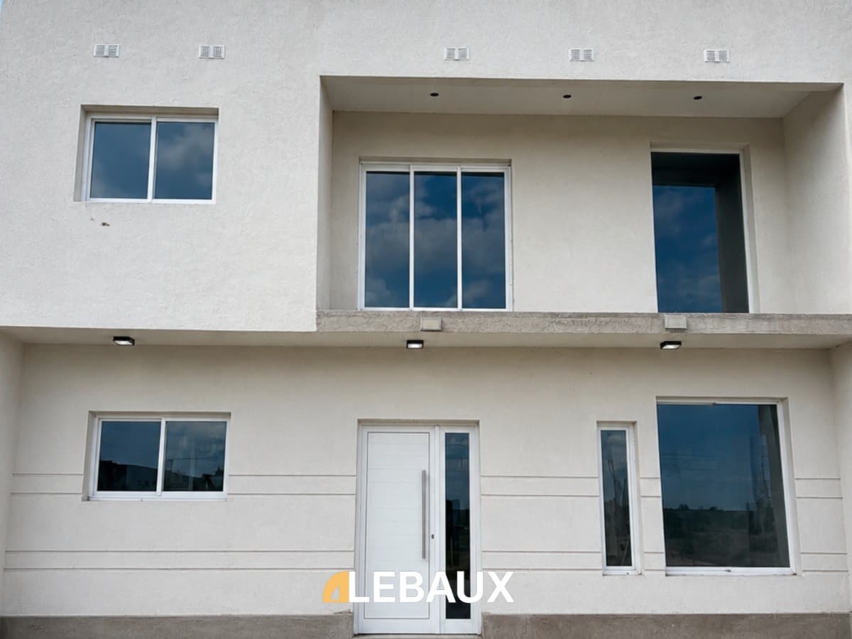 Obra residencial, vista 5